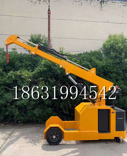 花莲县随车吊机出租自走可移动式出租简易电动行走吊机随车吊机绞盘自走可移动式